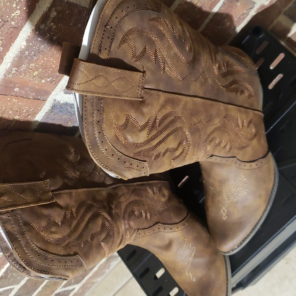 Rampage Tammy Cognac boots. - Picture 3 of 6